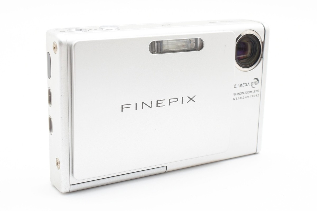EXCLLENT] FUJIFILM FinePix Z3 Silver Compact Digital Camera from
