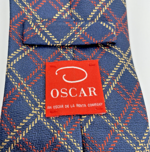 Oscar De La Renta Necktie 100% Silk Hand Made Tie 60"x3.5" Wide-Navy (01) - Picture 3 of 5