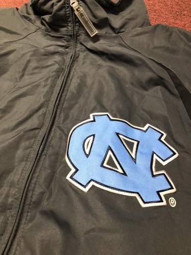 NORTH CAROLINA TARHEELS Track Bomber Jacke Full Zip Größe S Farbe grau anthrazit - Bild 2 von 9