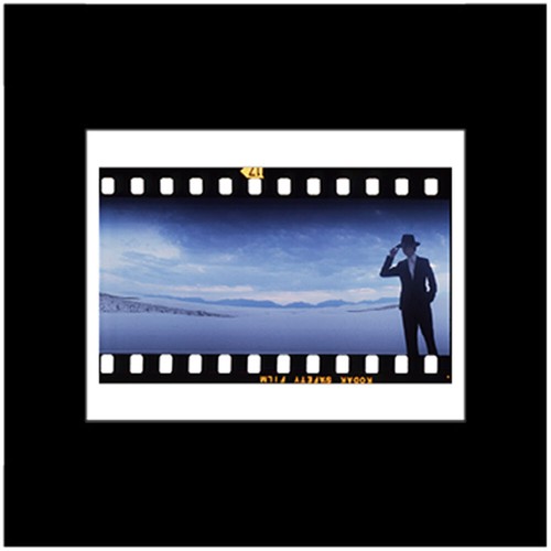 David Bowie - Thin White Duke #1 The Man Who Fell To Earth 1975 - Official Print - Picture 8 of 8