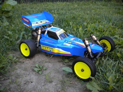 VINTAGE KYOSHO TRIUMPH BODY AND WING | eBay