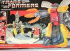 Vintage G1 Transformers Omega Supreme Robot Base Autobot - Box Hasbro 1985