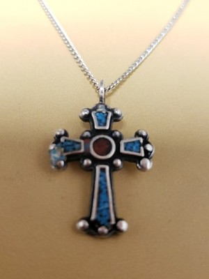 UNISEX STERLING SILVER NATIVE AMERICAN TURQUOISE & CORAL NECKLACE.