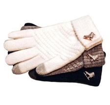 The Gliding Figure Skating Gloves