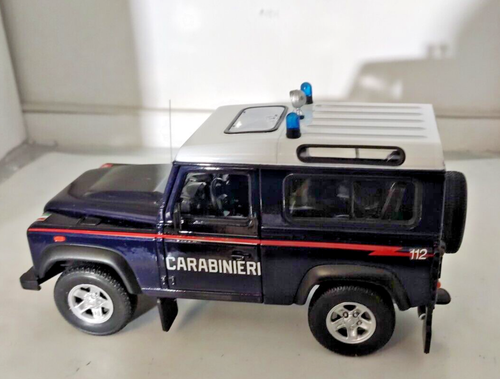 Land Rover defeder campagnola Carabinieri MSU 1/24 Welly artigianale - Foto 5 di 9