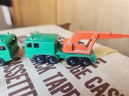 Two 2 - Vintage 1960s Lesney Matchbox No. 30 8 Wheel Crane England DieCast Toy - Picture 2 of 9