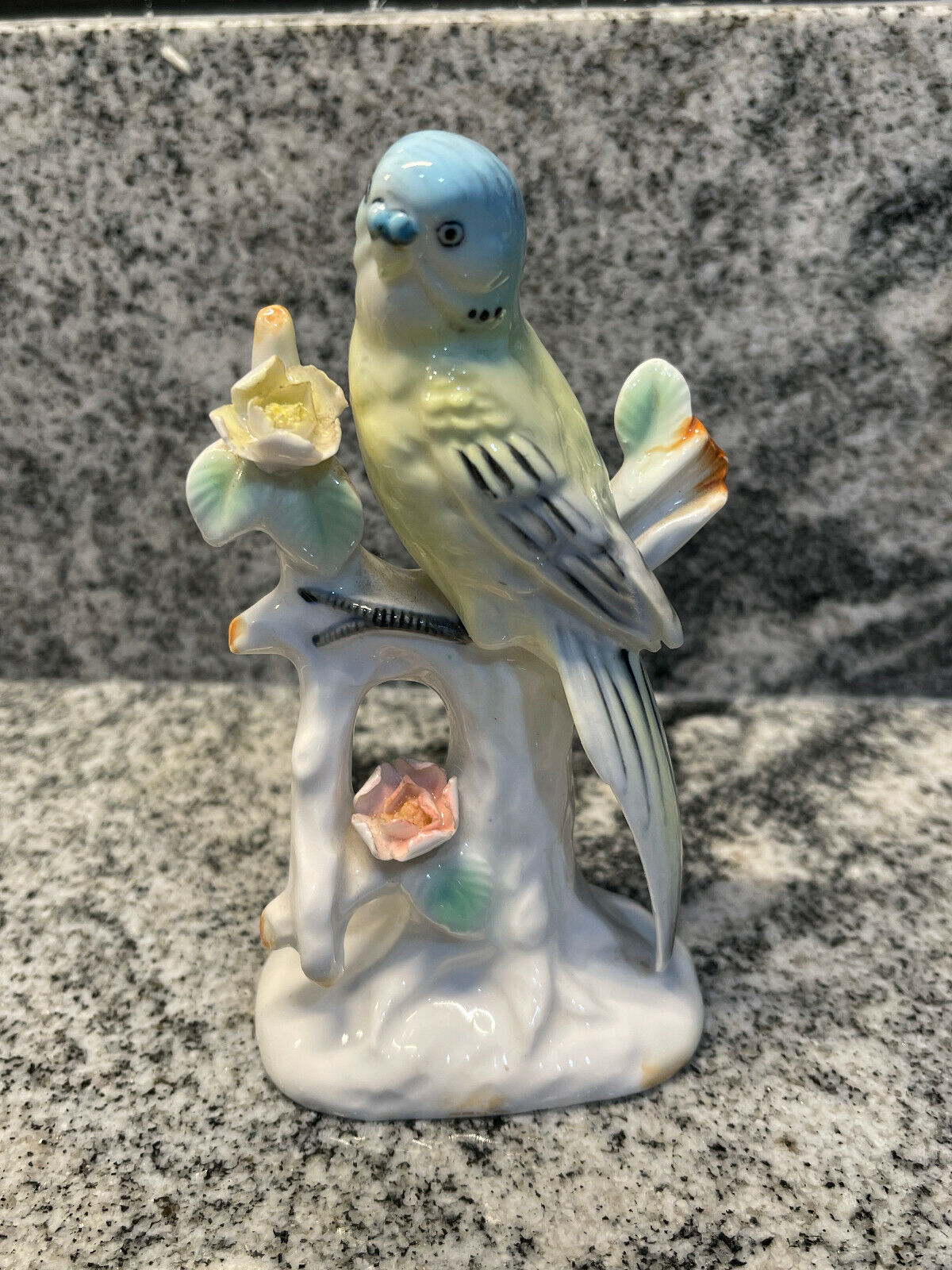 VTG HUMMEL PORCELAIN BLUE BIRD WITH YELLOW AND PINK FLOWERS FIGURINE 5 INCH