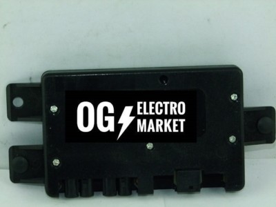 PORSCHE 997 911 SOUND AMPLIFIER RADIO TUNER VERSTäRKER 99764712400