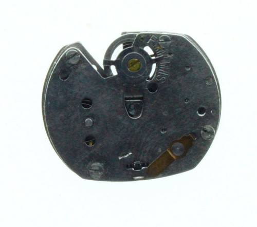 Movimiento de reloj de cuarzo o cuerda antiguo vintage TIMEX para repuestos o reparaciones - Imagen 18 de 255