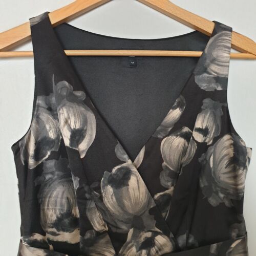 HOBBS Ladies UK 12 DRESS Black Grey FLORAL SILK BLEND V-Neck Sleeveless Shift - Picture 2 of 11