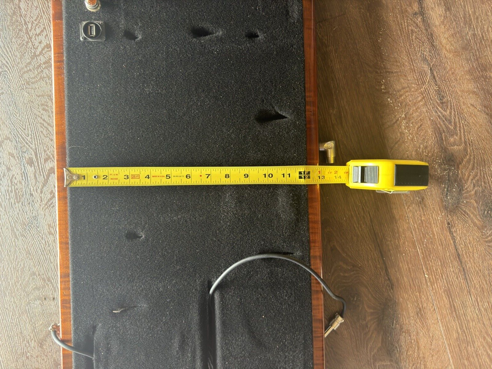 Foto 14 di 24