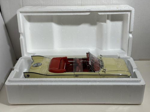 Sun Star Platinum 1960 Plymouth Fury Buttercup amarillo 1:18 fundido a presión #36 - Imagen 3 de 8