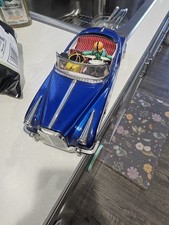 Vintage Battery Operated Tin Litho Car Blue Photoing on Car ME630