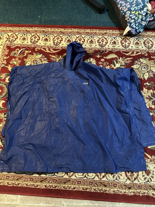 Coleman Blue Youth Poncho W/Hoodie And Buttons. Size 45”x72” Preowned