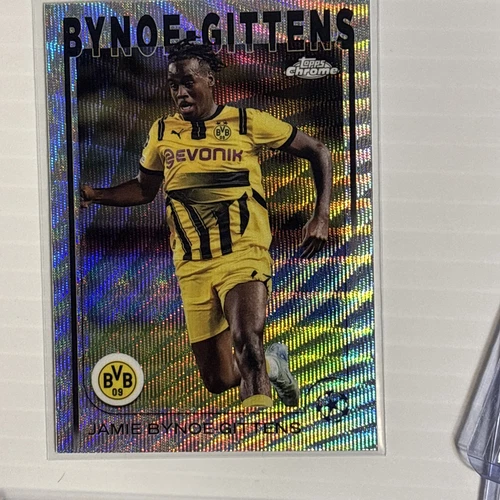 2022-23 Topps Merlin UEFA Club Competitions Jamie Bynoe-Gittens Silver Wave #58
