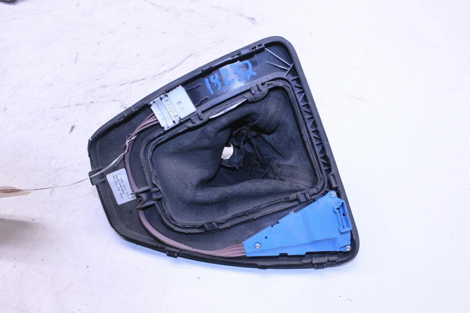 2007-2013 BMW 328i 335i Shifter Trim Shift Bezel Plate OEM Used Foto 3 de 4