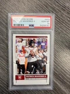 2017 Score #403 Patrick Mahomes II PSA 10