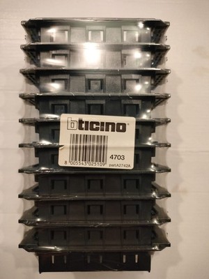 No. 10 3 SEATER SUPPORTS art. 4703 NEW ORIGINAL BTICINO LIVING CLASSIC