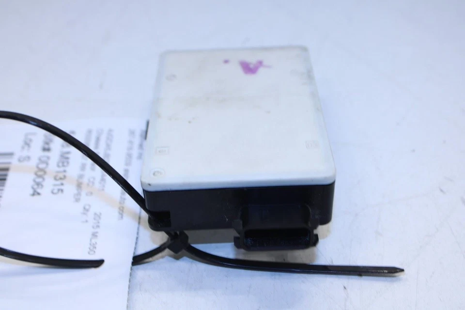 2013-2020 Mercedes-Benz ML350 Left Side Blind Spot Detection Radar Sensor Module - Image 3 of 4