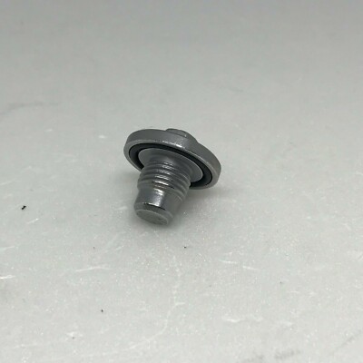 Genuine 55568037 Oil Drain Plug for 2011 2013 Chevy Cruze Sonic