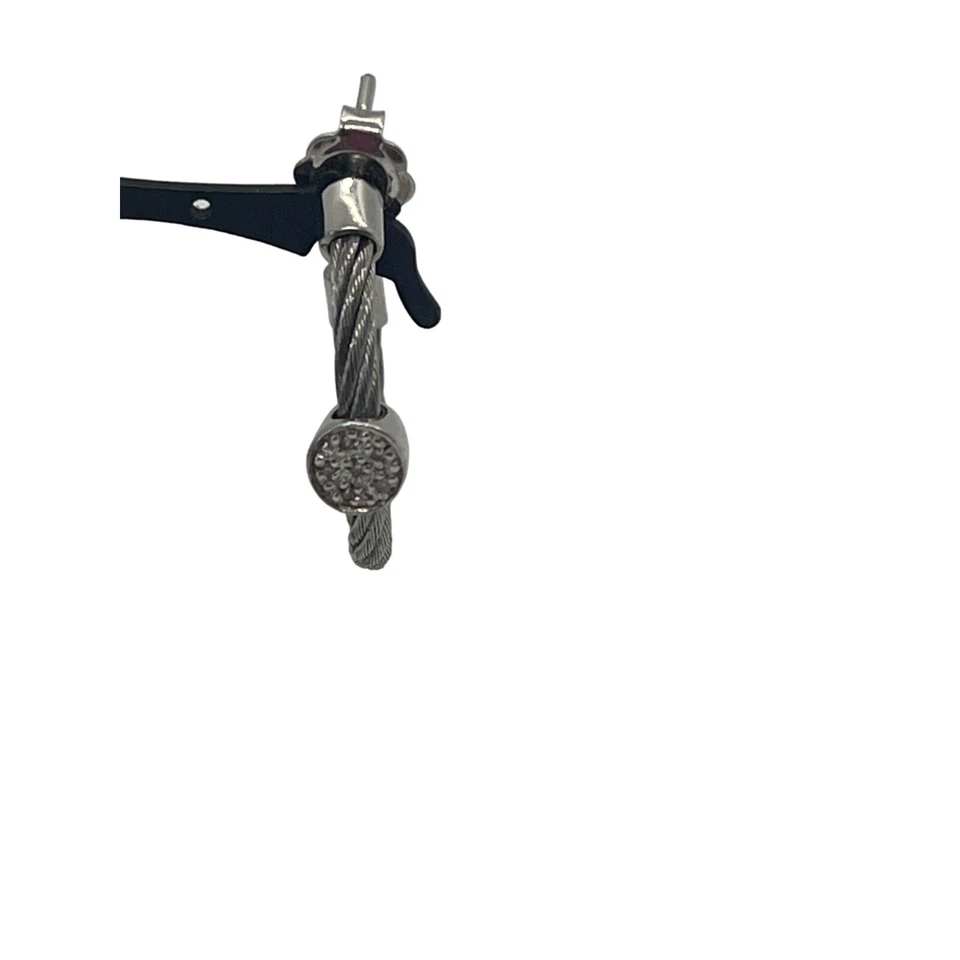 Pendientes de aro con cable de acero inoxidable de plata de ley pavé de circonita cúbica de 1" perforados Foto 2 de 4