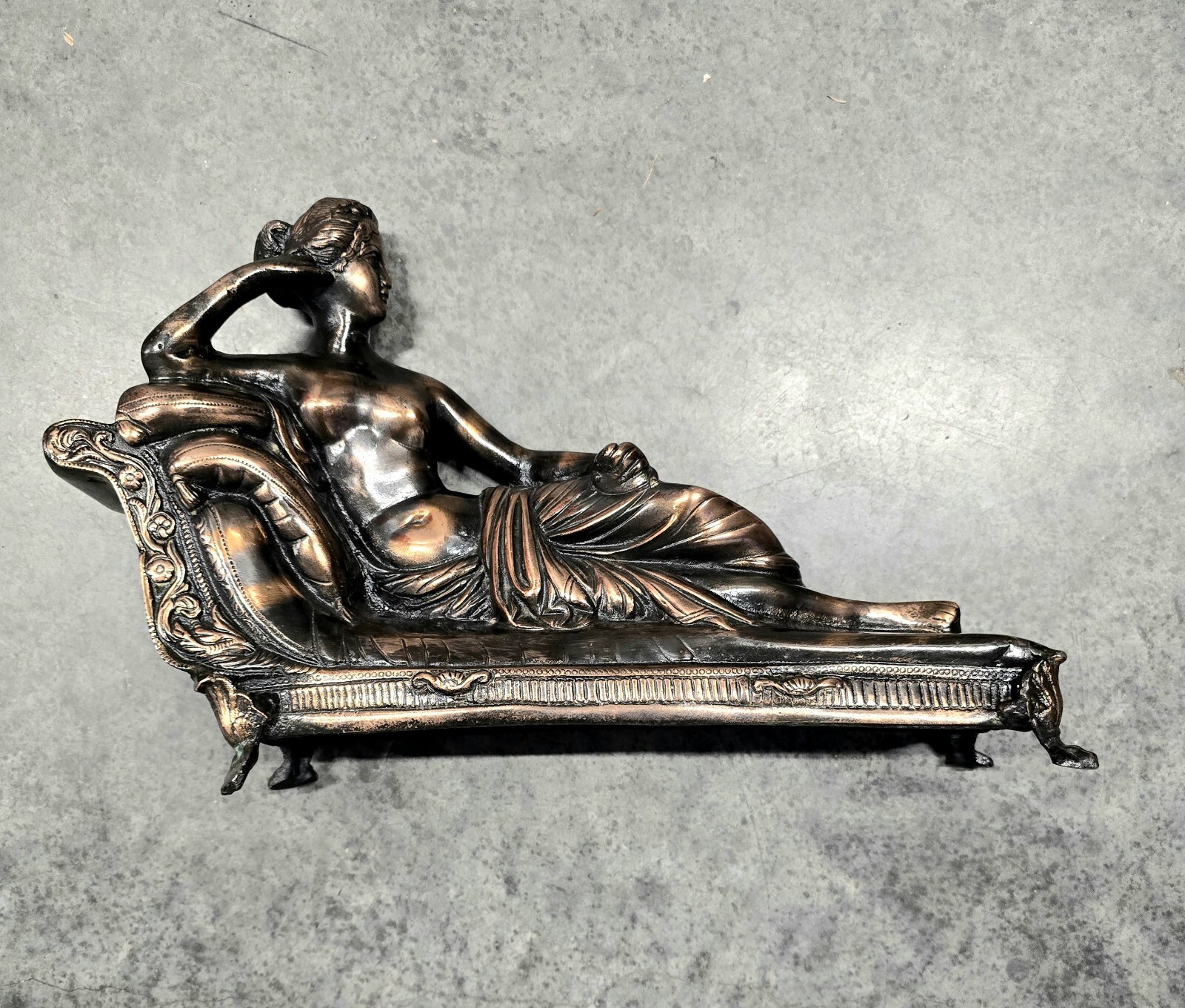Vintage 17" Neoclassical Venus Victrix Reclining Nude Statue Spelter Bronze 