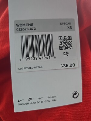 Nike Women's Sportswear Essential Bike Shorts Chile Red CZ8526-673