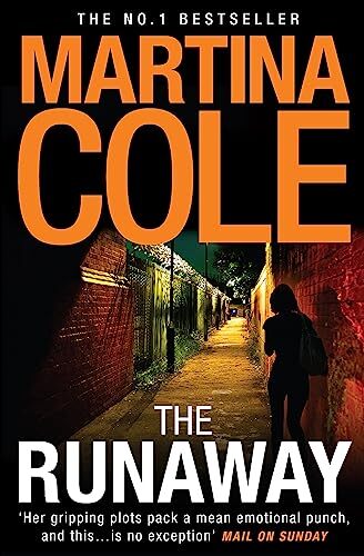 The Runaway by Martina Cole (Paperback Book) - Image 2