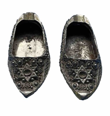 2 Aschenbecher Babouches Clogs Davidstern / Metall Vintage Retro Sammler
