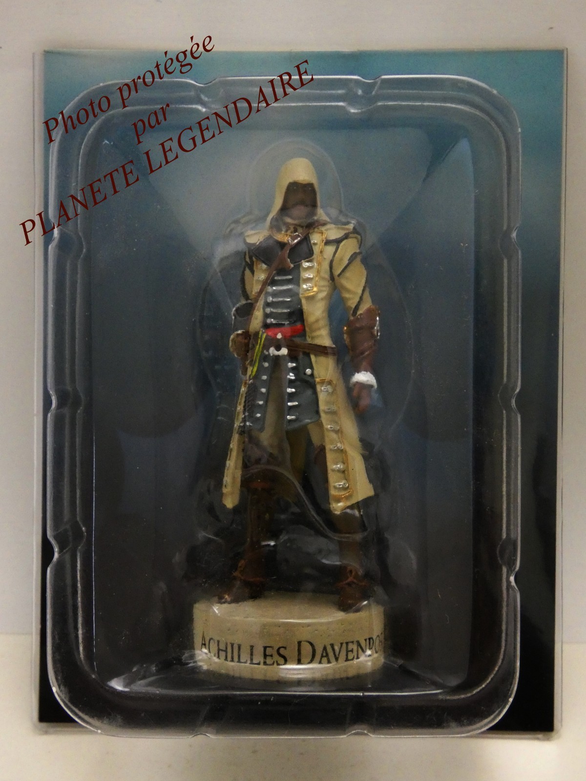 Figurine Achilles Davenport Assassin's Creed en résine Ubisoft neuve de collection