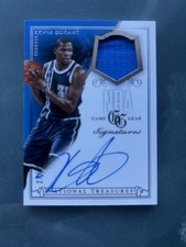 2013-14 Panini National Treasures Kevin Durant Game Gear Relic Auto Serial # /49