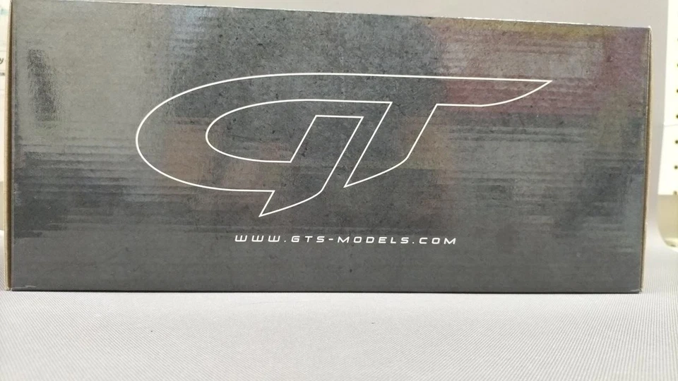 GT Spirit Bentley Continental GT Speed ​​Black Edition 1 18 Foto 2 de 4