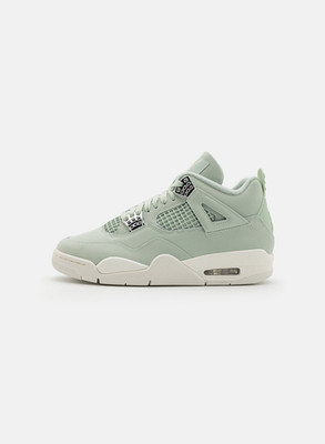 Nike AIR JORDAN 4 RETRO - seafoam Grün /metallic silver Gr. 39, HV0823-003 NEU