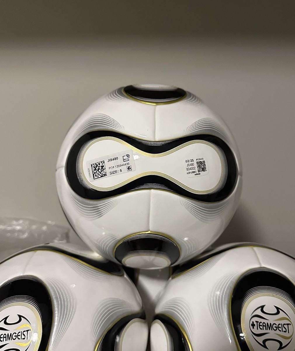 Adidas Teamgeist+ OG 2006 World Cup Official Match Ball 2025 Adidas Teamgeist+ OG 2006 World Cup Official Match Ball 2025