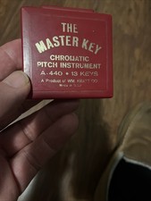 The Master Key Chromatic Pitch Instrument A-440 13 Keys MK2 C - C