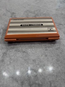 Vintage Nintendo Game & Watch Donkey Kong Multi Screen DK-52 &ndash; 1982