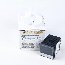 1PCS NEW Fuji temperature PXF4AEY2-FW100 instead of PXR4TEY1-FW000-C
