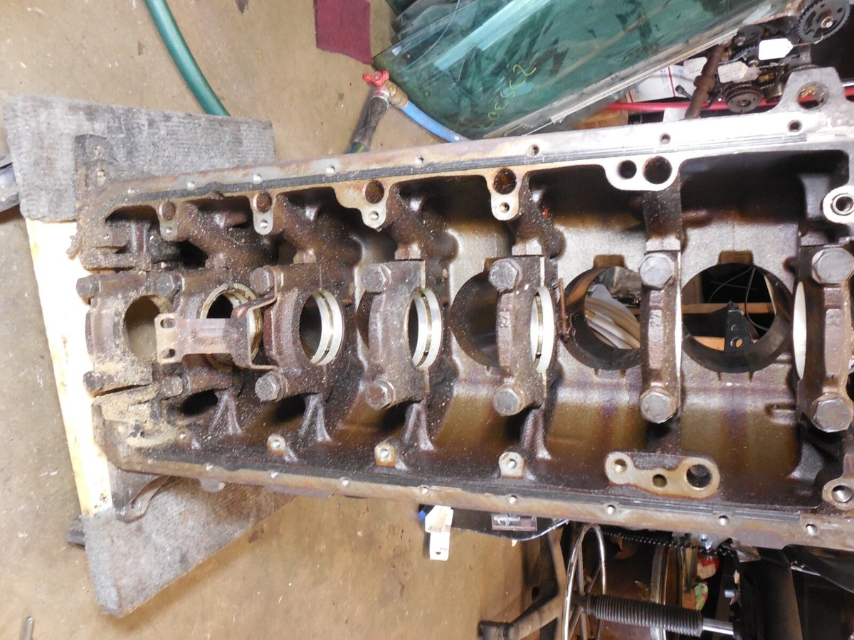 1998 BMW E36 328i Z3 M52 Engine Motor Cylinder Block Assembly 