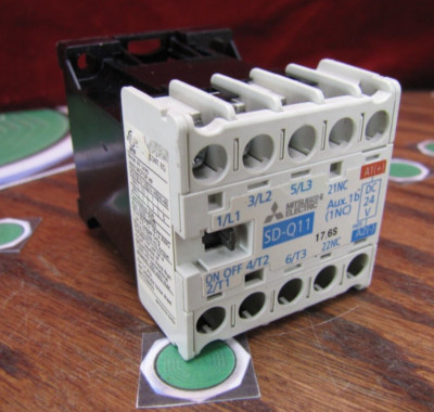 Mitsubishi SD-Q11 Electric Magnetic Contactor 24v DC 20a SD-Q