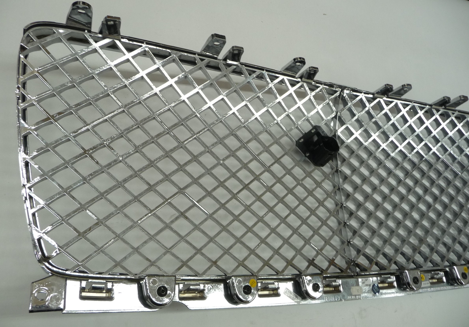 20-22 Bentley Continental GT Front Grille Bezel and meshes Chrome 3SD853667A OE