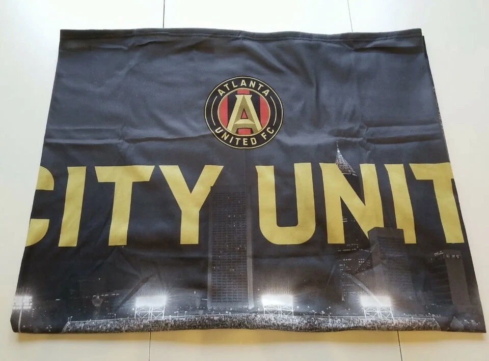 Atlanta United 2022 Founding Member Season Gift Flag Blanket Bracelet NEW - Image 3 of 4