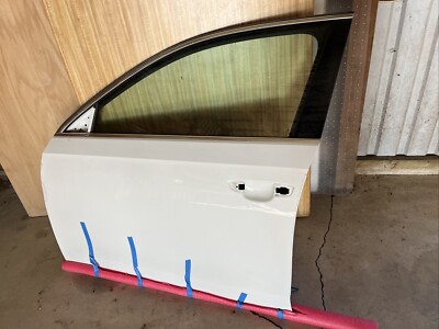 2012- 2019 VOLKSWAGEN PASSAT FRONT LH  DOOR OEM  B9A CANDY WHITE
