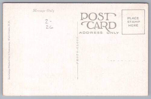 Tarjeta postal J8 de Nueva York Central Station Trail Railroad Depot Oneida NY - Imagen 2 de 3