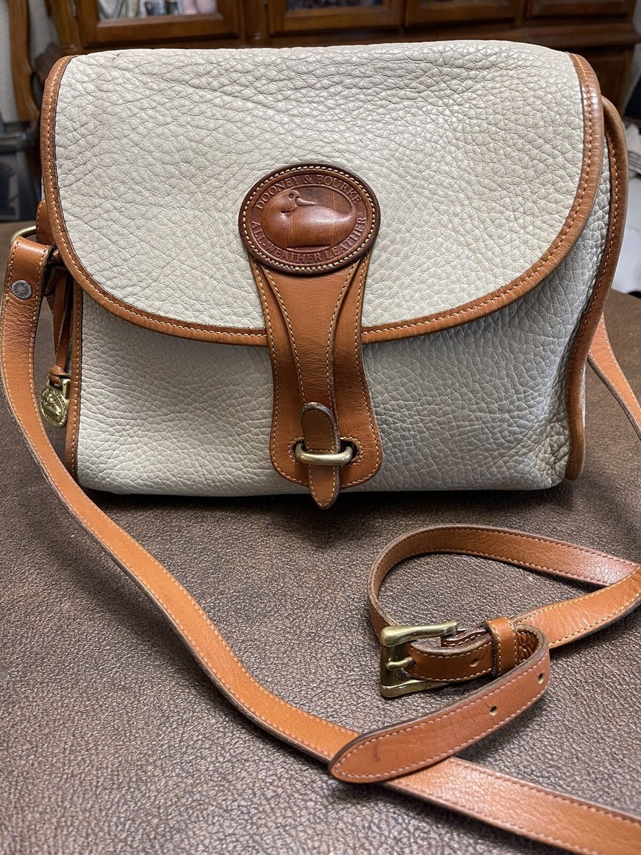 DOONEY & BOURKE 2wayバッグ　カーキ DOONEY & BOURKE 2wayバッグ カーキ