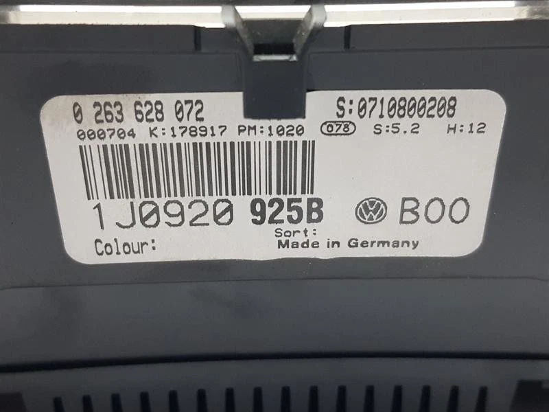 1997-2004 VOLKSWAGEN GOLF СПИДОМЕТР 2.0 ДИЗЕЛЬ РУЧНОЙ 1J0920925B - Изображение 3 из 4
