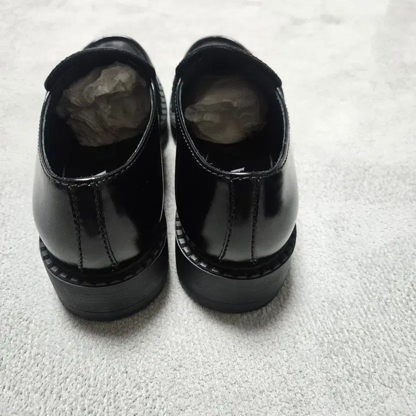 Prada Chocolate Brushed Leather Loafers (8.5,275cm)