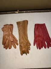 Lot Of Vintage Women  s Gloves