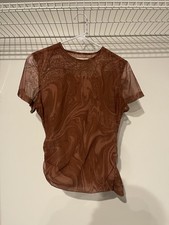 GUC Women’s House of CB Shear Asymmetrical T-Shirt Size Medium