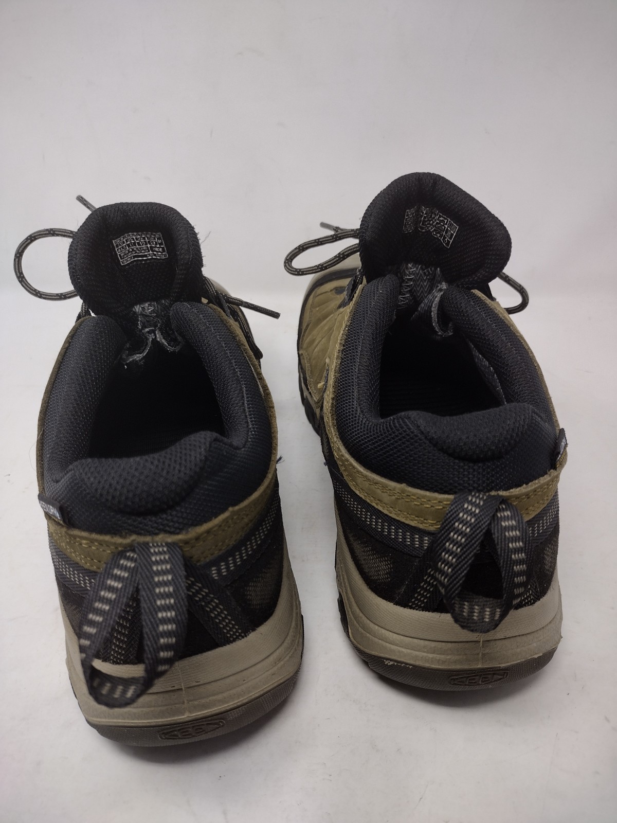 KEEN Targhee IV 11 Scarpe da trekking impermeabili per uomo Oliva scura 1029003