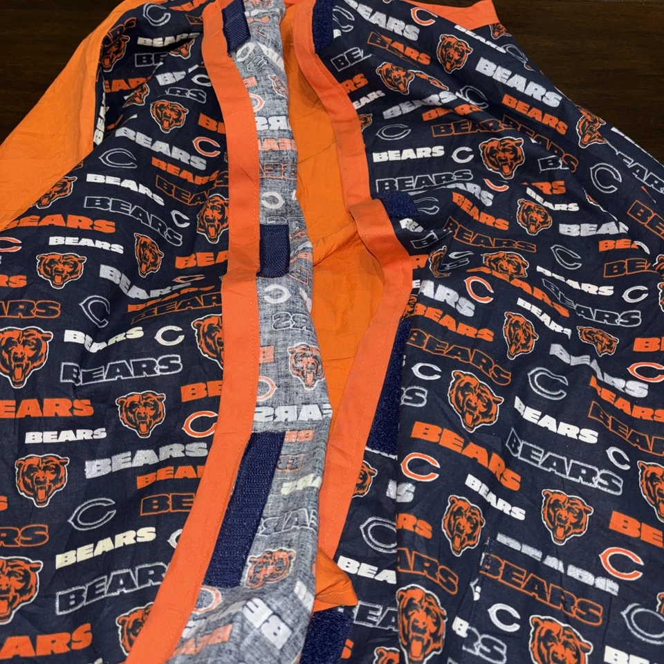 Men NFL Scrub Medical Chef Top Chicago Bears XL Blue Short Sleeve Pocket  - Image 3 of 4